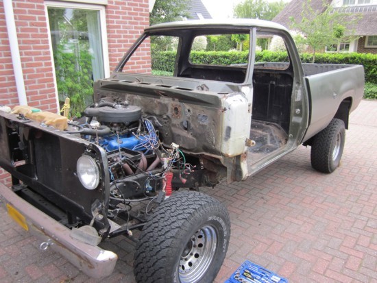 Dodge W200 nieuwe cabine