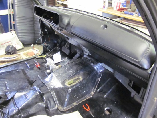 Dodge W200 nieuwe cabine