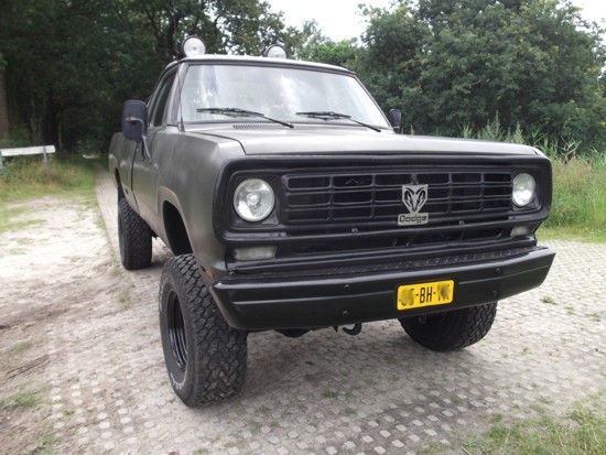 Dodge W200 nieuwe look